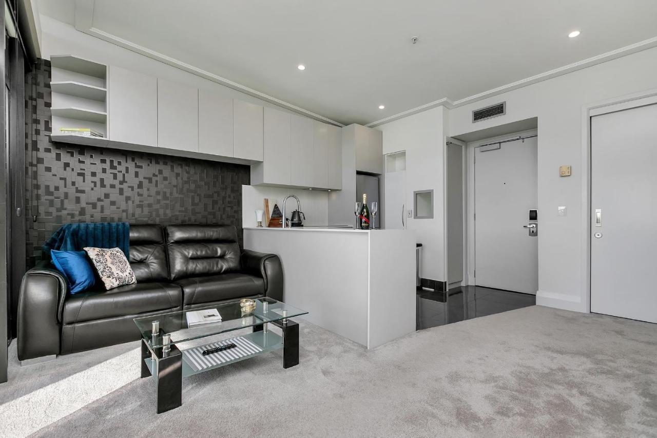 Penthouse Premier Apartment Оукланд Екстериор снимка
